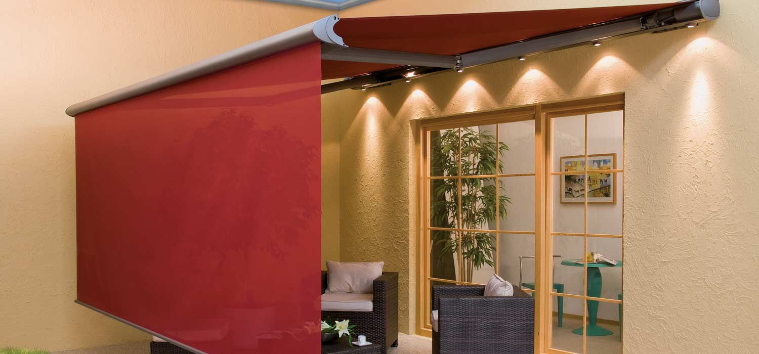 Senkrechtmarkise als seitlicher Sichtschutz, Windschutz, Sonnenschutz