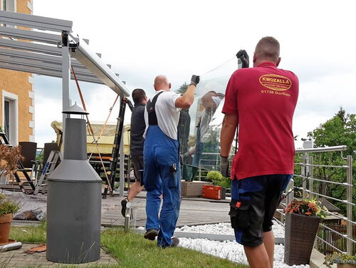 Professionelle Montage der Terrassenüberdachung